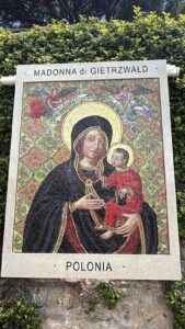 Madonna Polonia passeggiata Pio XI - Città del Vaticano